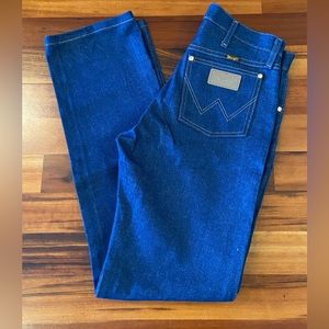 Wrangler men's jeans 30 x 33 Cowboy Cut